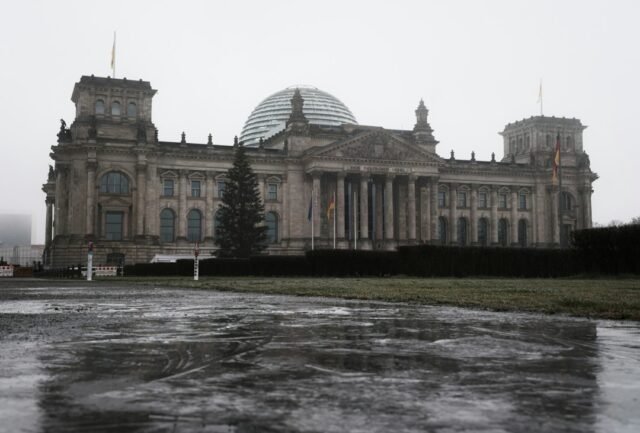 Reichstag Berlin - Symbolbild Reichstag in Berlin, deutsches Parlament; Symbolbild